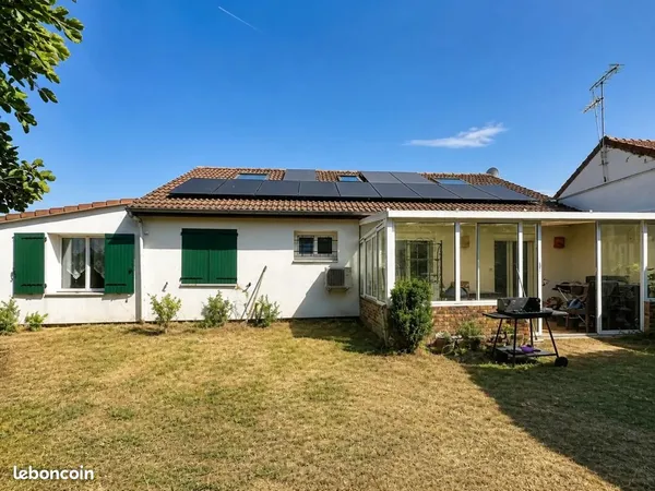 Maison 5 pièces 140 m²