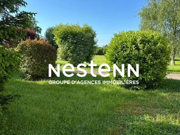 Terrain constructible de 3000 m² à vendre à Prissé