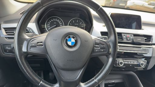 BMW X1 16d 116 - Xline – 2018 – 165690 km – Diesel – Boîte Manuelle — photo 24