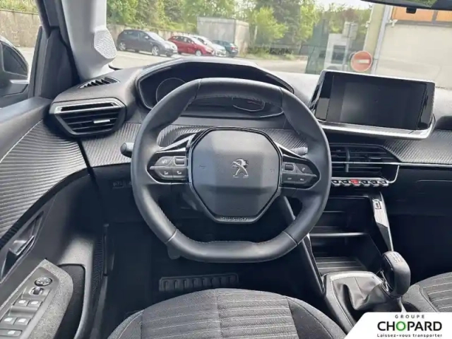 Peugeot 208 puretech 75 s&amp;s bvm5 — photo 16
