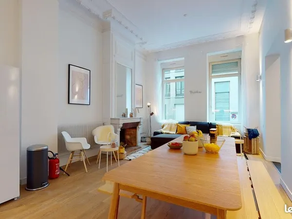 Maison 1 pièce 255 m²
