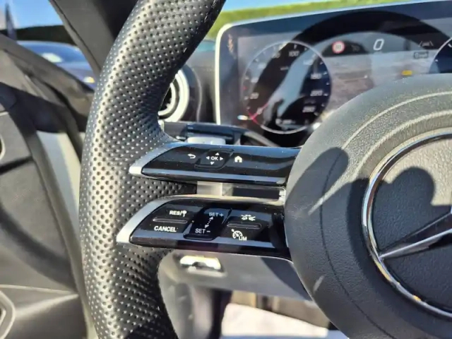 Mercedes Cle cabriolet 220 d 9g-tronic — photo 19
