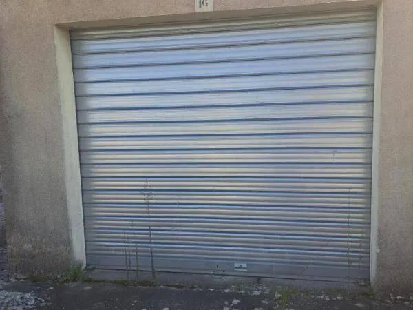 Parking 12 m²