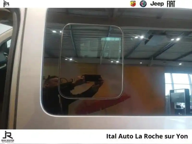 Fiat Scudo fg m 2.2 diesel 150ch cabine approfondie fixe pack premium connect automatique — photo 12