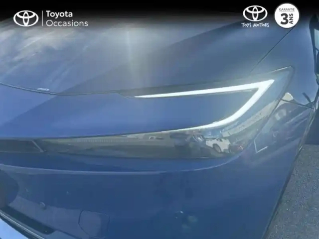 Toyota Prius hybride rechargeable 223ch design phe — photo 18