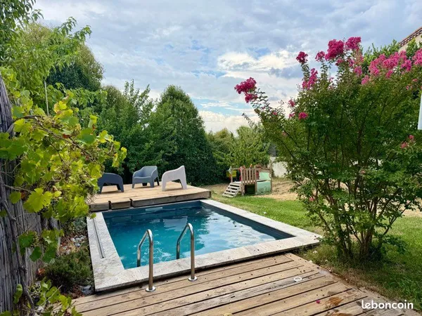 Maison contemporaine + dépendance + piscine