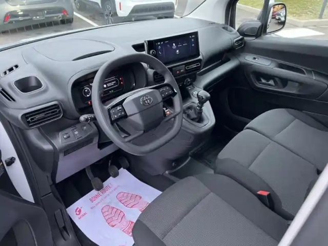 Toyota Proace 1.5l 100 d 4d bvm6 start chantier confort 3p my25 — photo 11