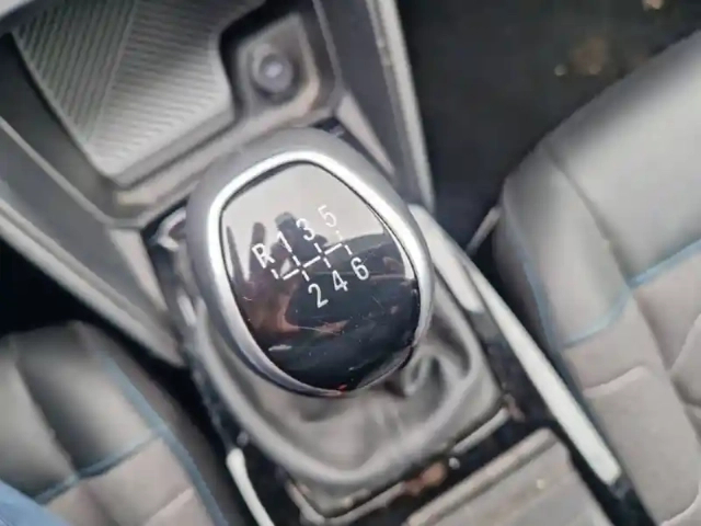 Citroën C4 puretech 130 s&amp;s bvm6 — photo 14