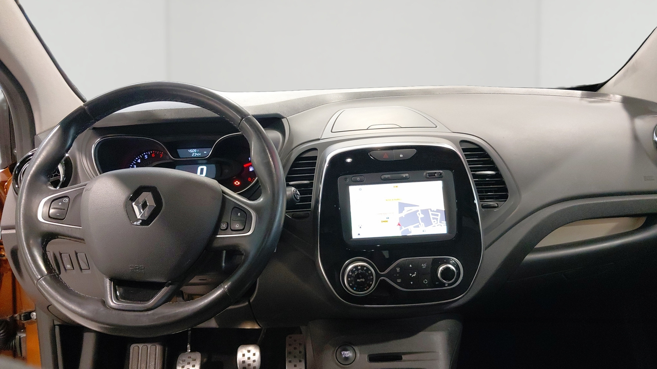 Renault Captur TCe 130 FAP — photo 9