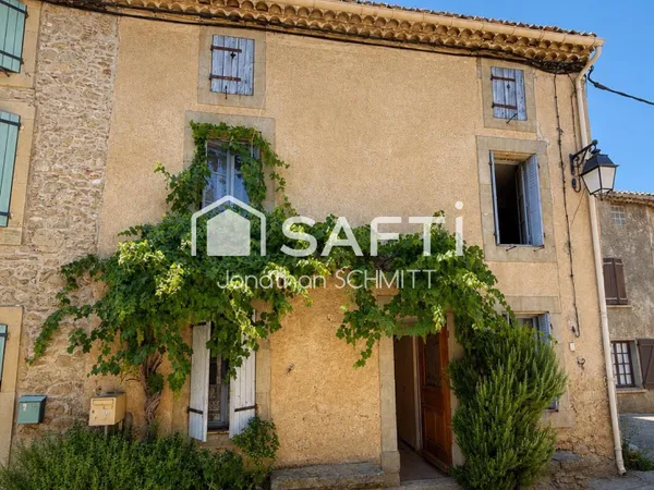 Maison en pierre à rénover, 250 m²
