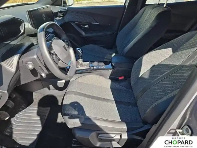 Peugeot 2008 puretech 100 s&amp;s bvm6 — photo 11