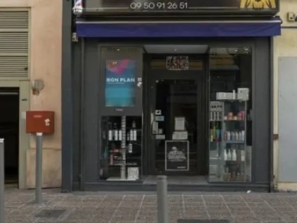 Nice Centre - Rue de France - Fonds de commerce tous commerces - 29 m²