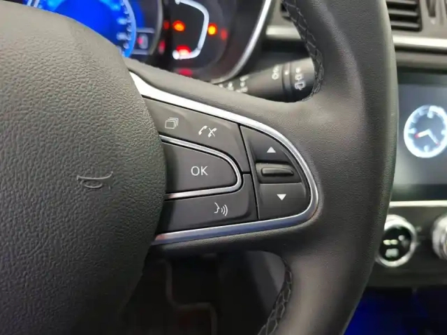 Renault Kadjar tce 140 edc — photo 34
