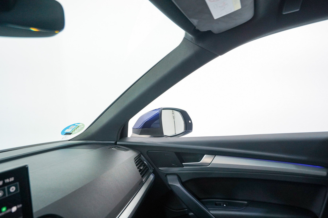 Audi Q5 — photo 28