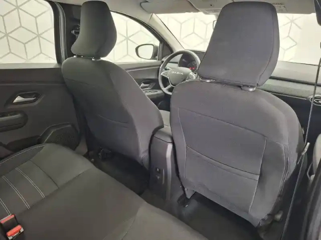 Dacia Sandero tce 90 gsr2 — photo 24
