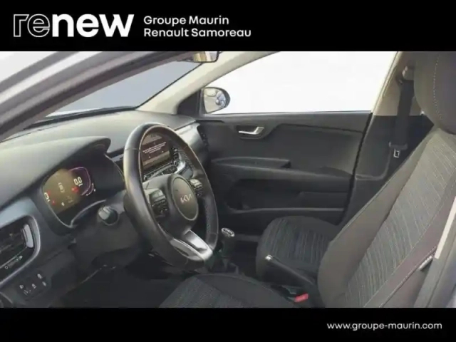 Kia Stonic 1.0 t-gdi 100ch active — photo 10