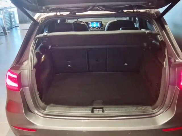 Mercedes Classe B 180 progressive line edition — photo 33