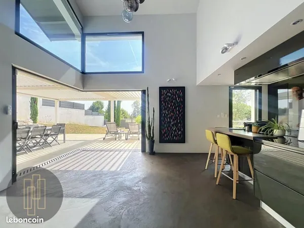 Maison 5 pièces 142 m²