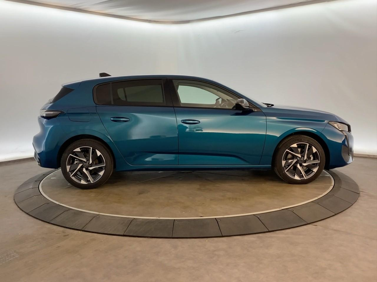 Peugeot 308 hybrid 145 e-dcs6 allure — photo 4