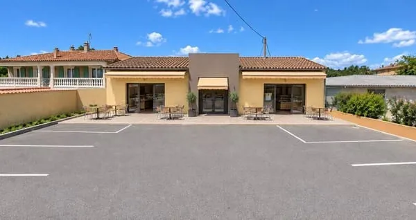 Fonds de commerce 150 m²