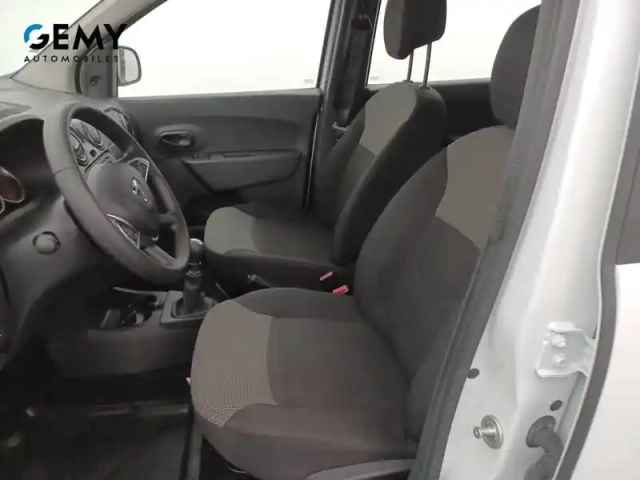 Dacia Lodgy tce 100 fap 5 places — photo 9