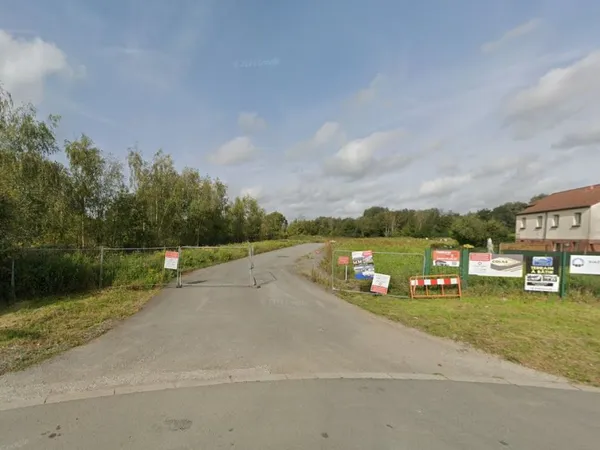 Terrain 375 m²