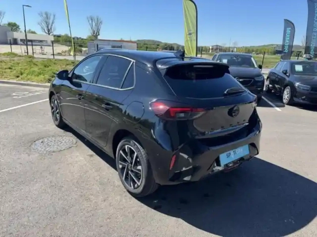 Opel Corsa 1.2 turbo 100ch gs — photo 7