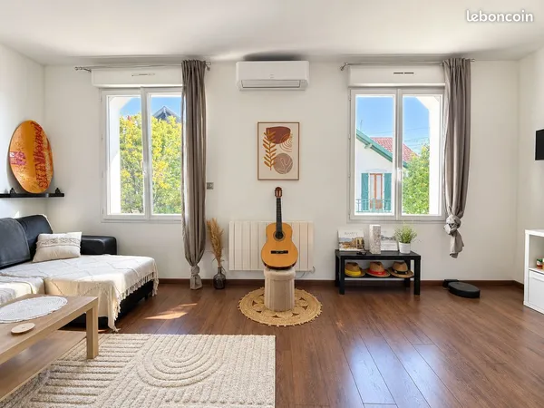 T2 44m² rempli de charme avec clim
