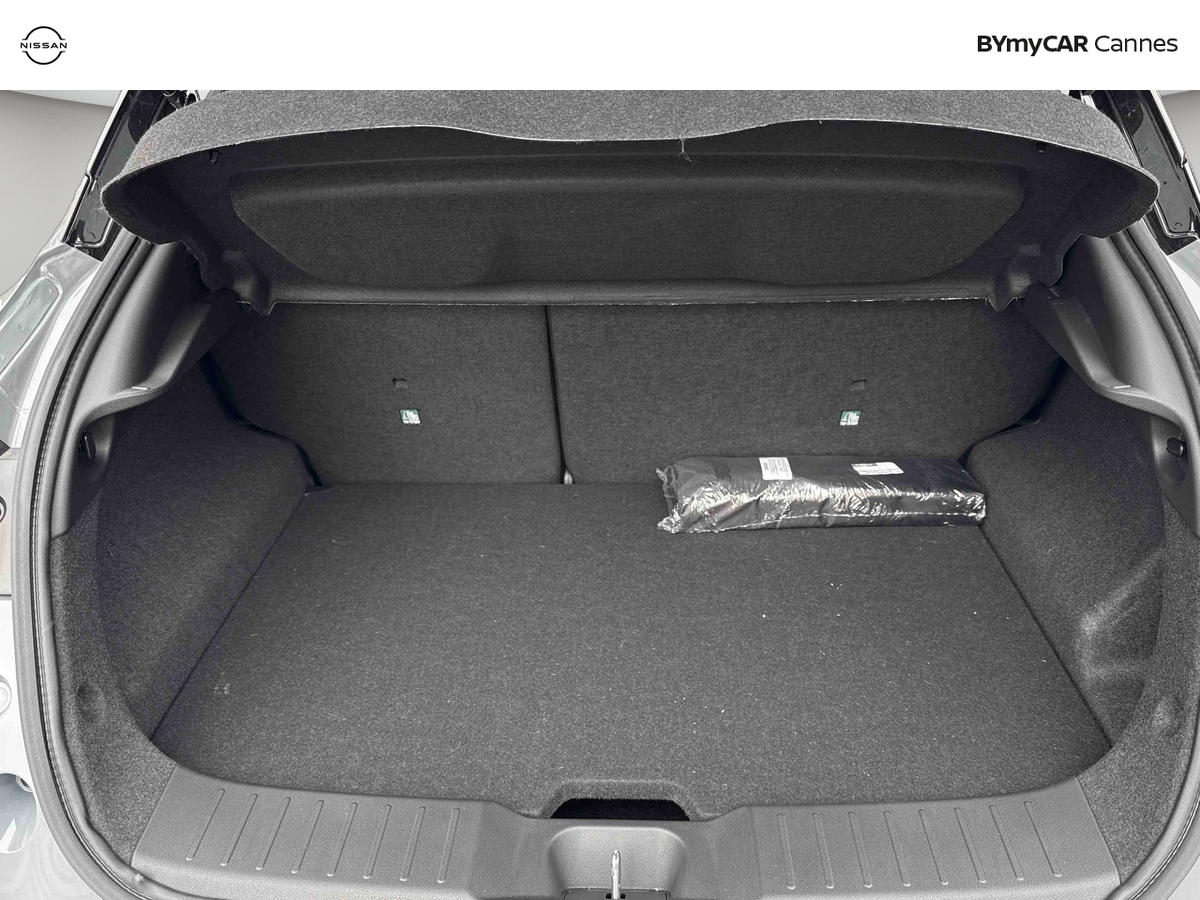 Nissan Juke HYBRID 143 — photo 13