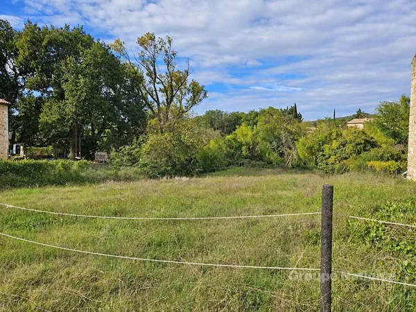 Terrain 1120 m²