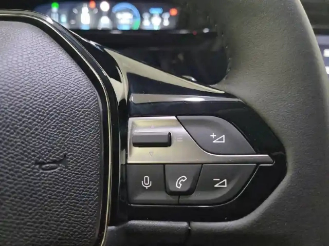 Peugeot 308 hybrid 145 e-dcs6 — photo 48