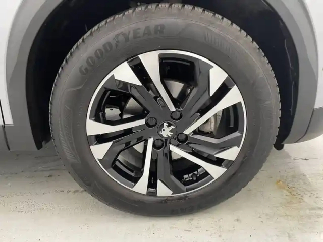 Peugeot 2008 puretech 130 s&amp;s eat8 — photo 82