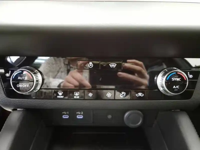 Mitsubishi Outlander 2.4 mivec phev 306 4wd — photo 64