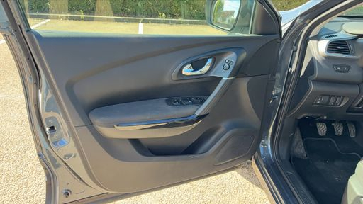 Renault Kadjar 1.2 TCe 130 - Zen – 2015 – 129538 km – Essence – Boîte Manuelle — photo 44