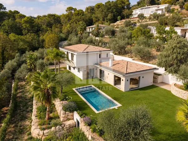 Mougins : Domaine Privé - Au Calme - Villa Contemporaine 4 Ch