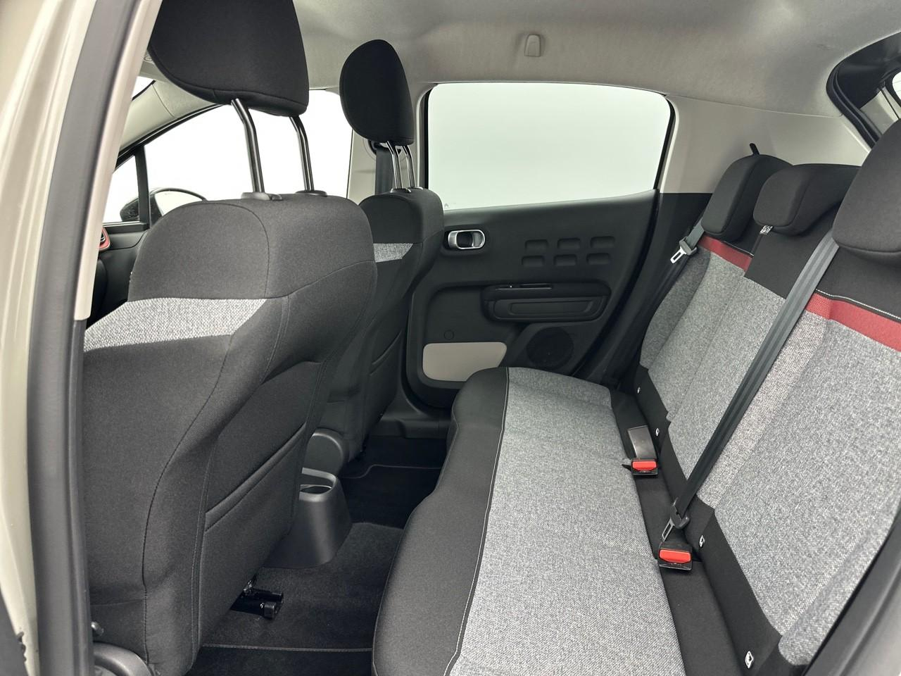 Citroën C3 puretech 110 s&s bvm6 c-series — photo 12
