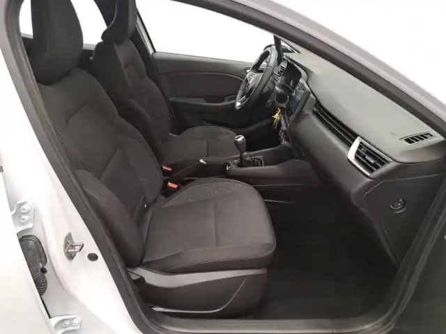Renault Clio tce 90 — photo 23