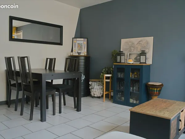 T3 65m² proche RER dans résidence fermée