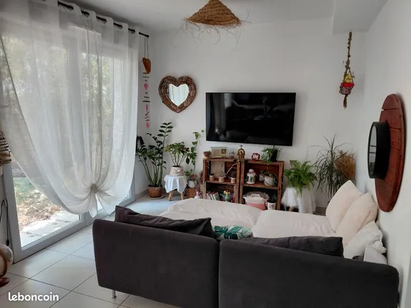 Maison 2020 de 78 m² - Jardinet, Clim, 2 parkings