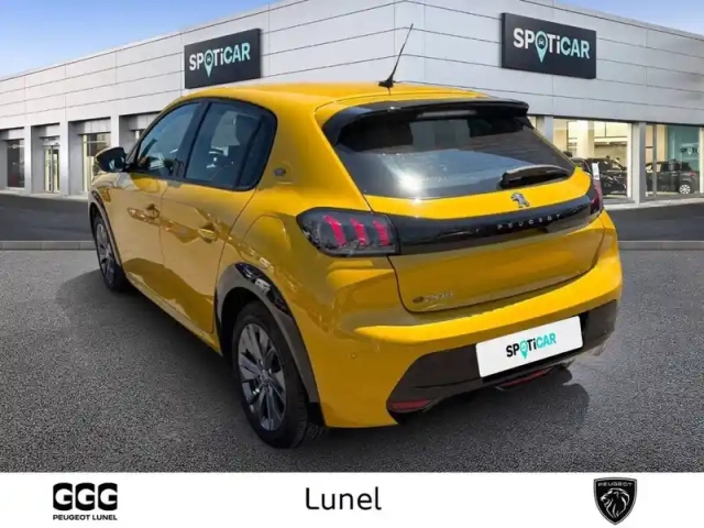 Peugeot 208 electrique 50 kwh 136ch — photo 7