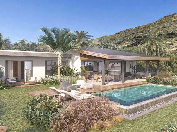 Maison 4 pièces 271 m²