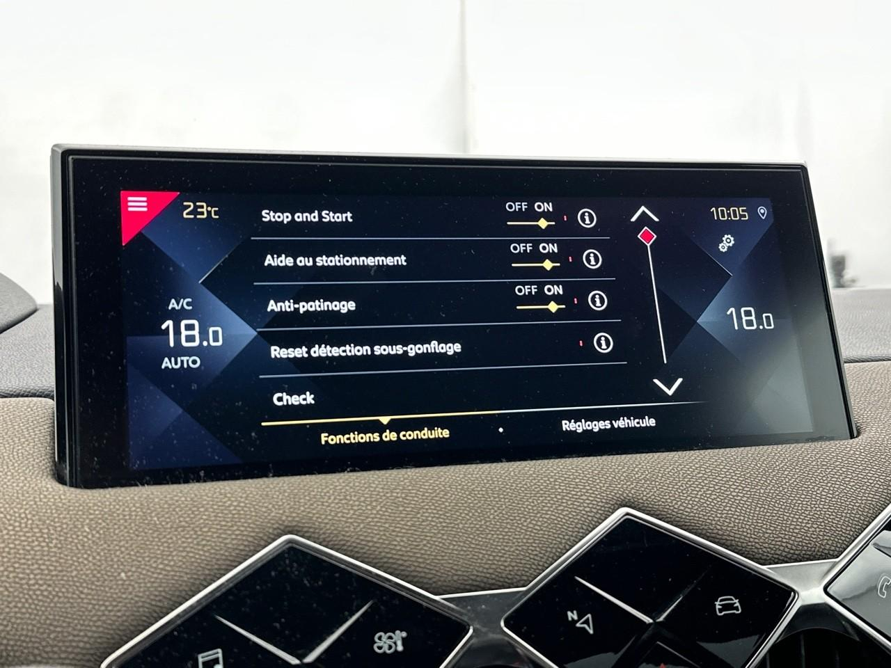 Ds Ds 3 crossback puretech 130 eat8 grand chic — photo 24
