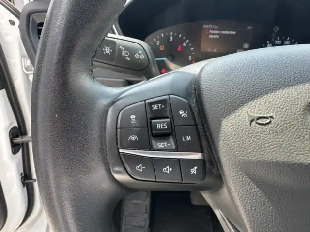 Ford Kuga 1.5 ecoblue 120ch titanium bva — photo 13