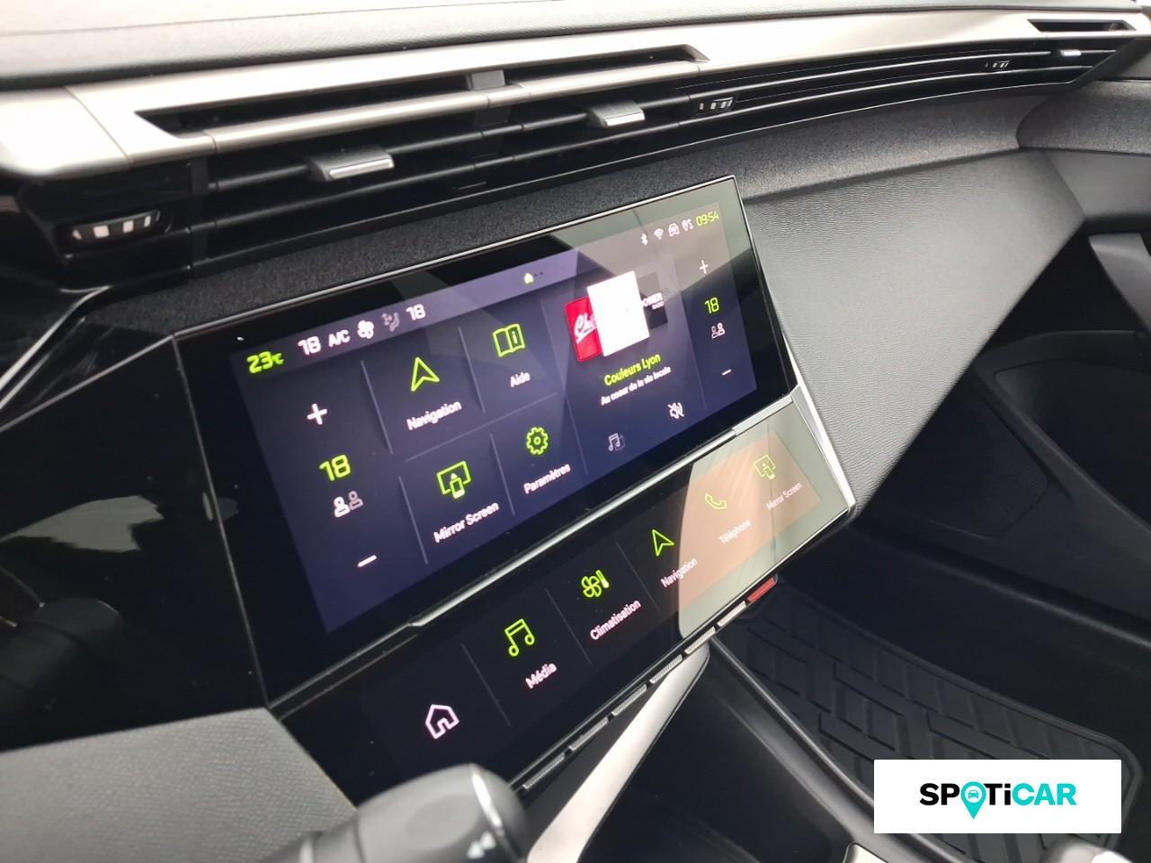 Peugeot 308 1.2 puretech 130ch s&s allure pack — photo 13