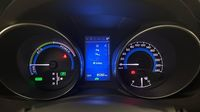 Toyota Auris Touring Sports HSD 136h Executive — photo 10