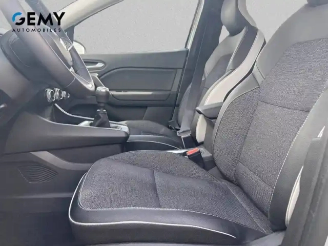Renault Captur tce 90 - 21 — photo 9