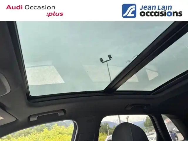 Audi Q3 35 tdi 150 ch s tronic 7 — photo 20