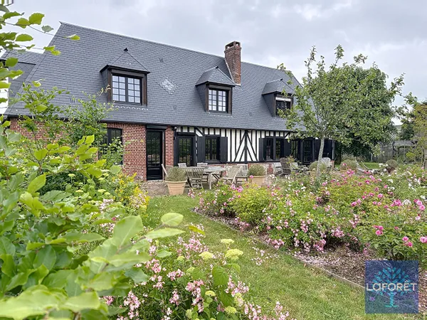 Maison 6 pièces 187 m²