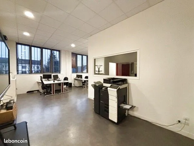 Photo 8