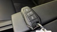 Peugeot 408 PHEV 225ch First Edition e-EAT8 — photo 16